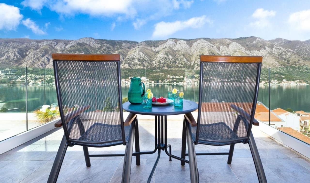 De Lux Apartments Sirena Kotor Exterior photo