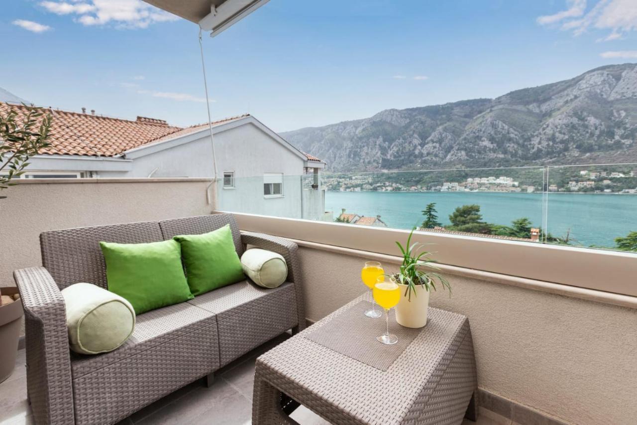 De Lux Apartments Sirena Kotor Exterior photo