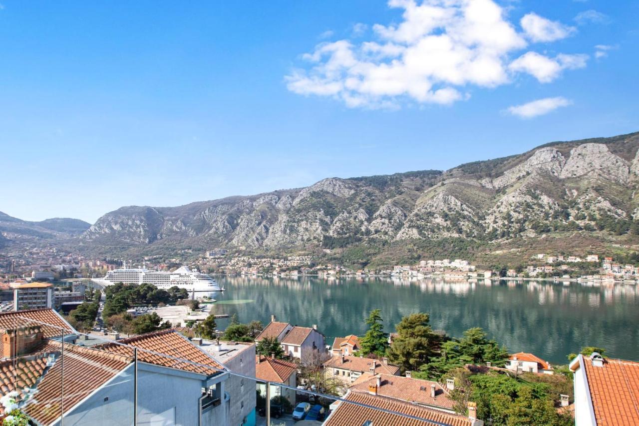 De Lux Apartments Sirena Kotor Exterior photo