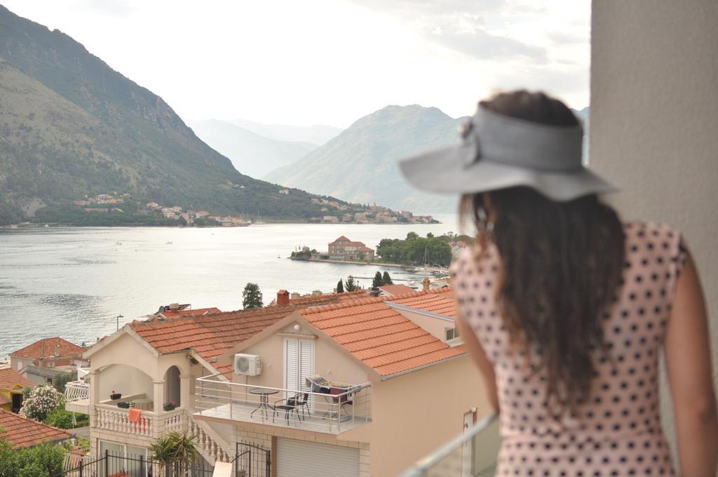 De Lux Apartments Sirena Kotor Exterior photo